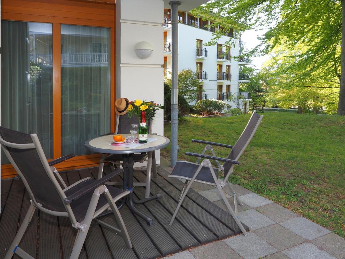 Kaiservillen Heringsdorf - Ferienwohnung Mit 1 Schlafzimmer Und Terrasse D102 Екстер'єр фото